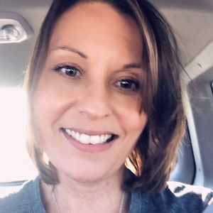 Meet your Posher, Tina